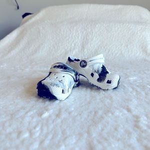 Toddler Classic Marbled Crocs